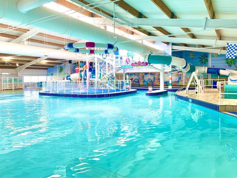 Amor, West Sands Holiday Park, Селси Экстерьер фото
